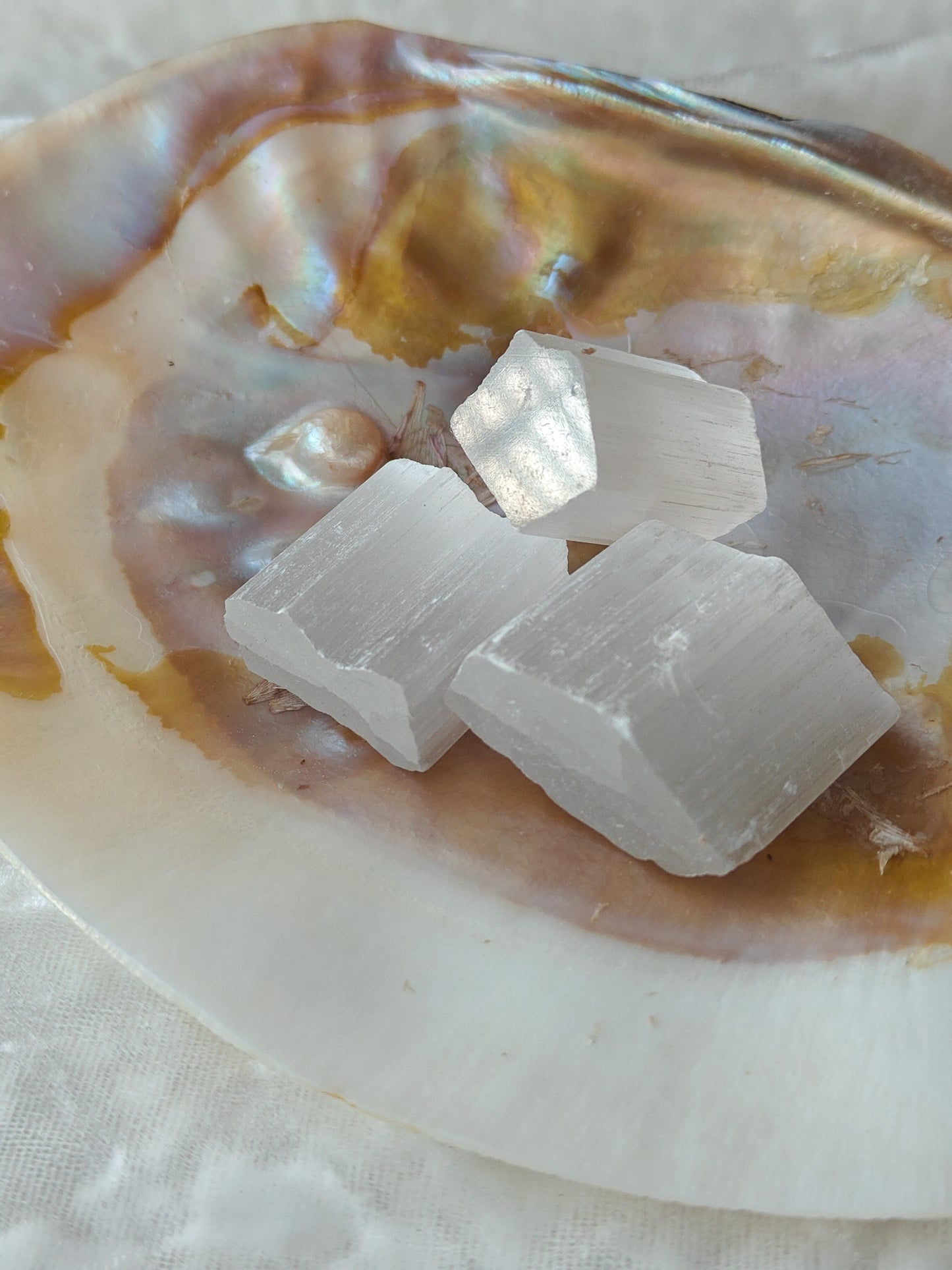 Seleniitti tv-hionnalla