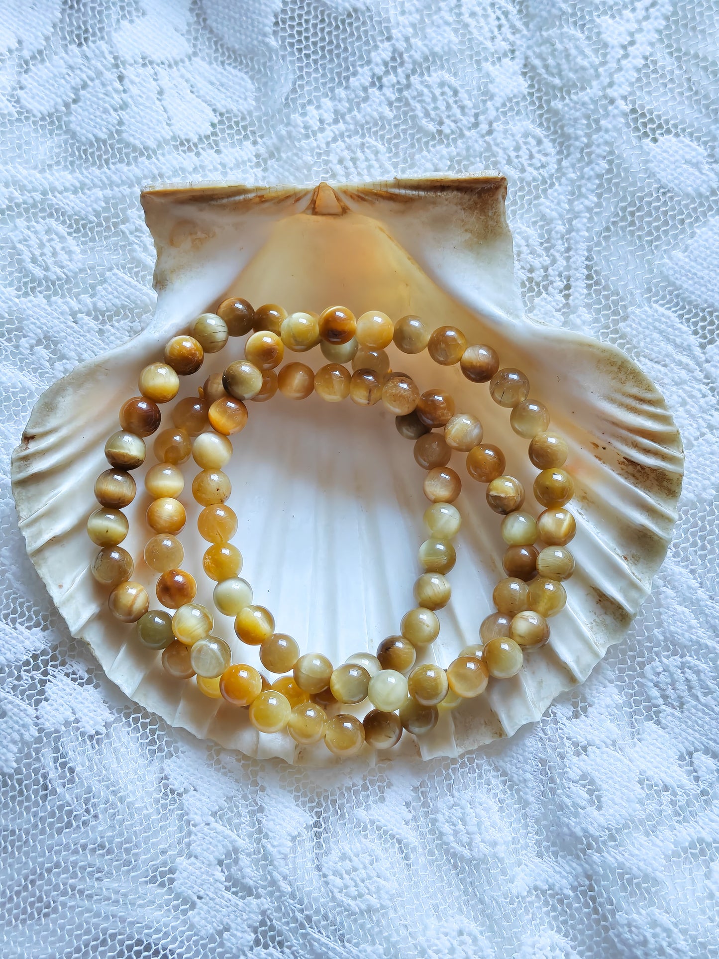 Keltainen tiikerinsilmä rannekoru