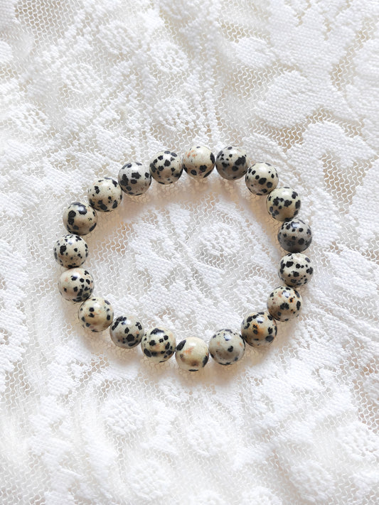 Dalmatian jaspis rannekoru